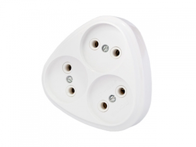 Разветвитель 3-местный (б/з, 16А, 250В) BYLECTRICA