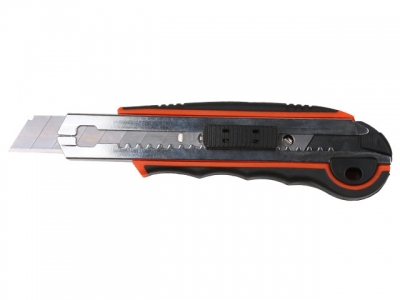 Нож пистолетный с выдвижным лезвием 18мм + 5 лезвий STARTUL PROFI (ST0939)