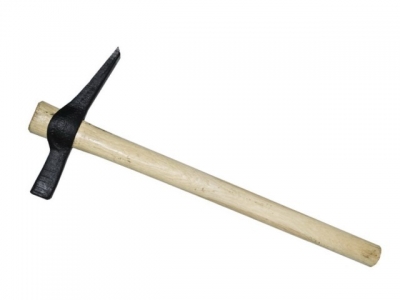 Молоток-кирочка 0,6кг с дер.рукояткой STARTUL "Standart"(ST2003-06)