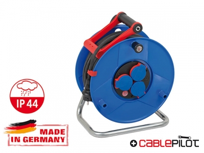 Удлинитель на катушке 40м (3 роз., 5.5кВт, резин. кабель, с/з) Brennenstuhl Garant (5,5кВт - макс. мощ., 3,3кВт - номин. мощ., 3х2,5мм2, IP44)