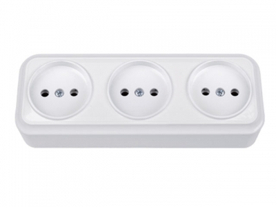 Розетка 3-ая (открытая, б/з) белая, Вариант, Bylectrica